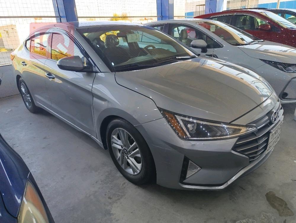 هیوندای ئەلەنترا